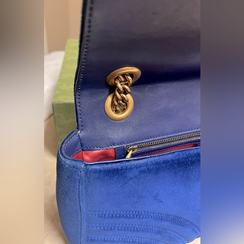Gucci Big Blue Velvet Shoulder Bag(big size, not the mini/small) - Picture 12 of 16